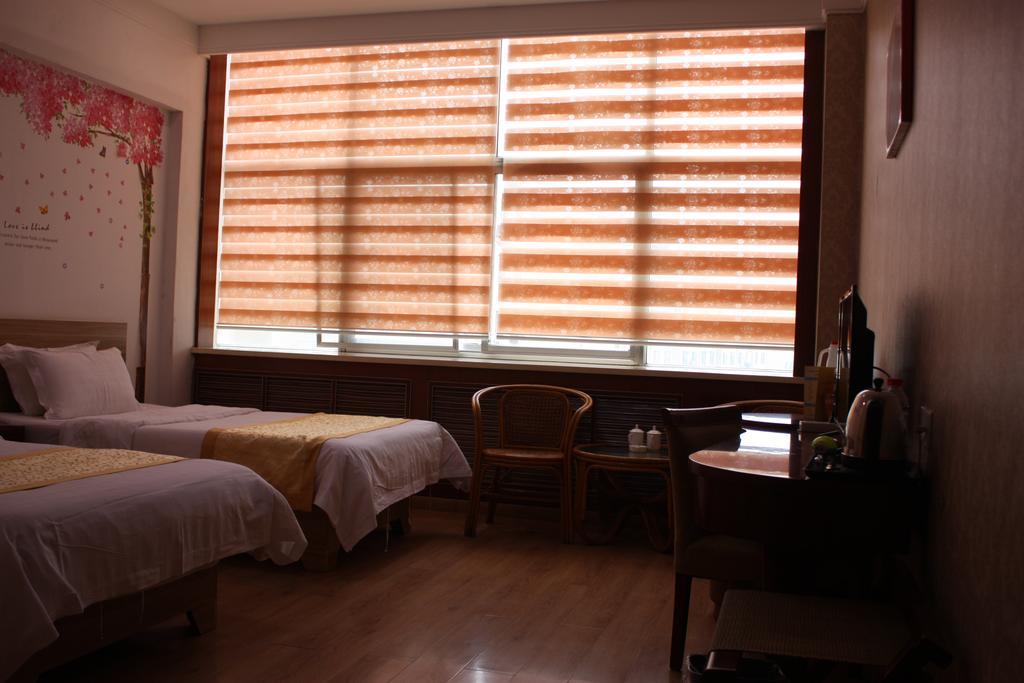 Qingdao Hongyun Jiahe Business Hotel מראה חיצוני תמונה